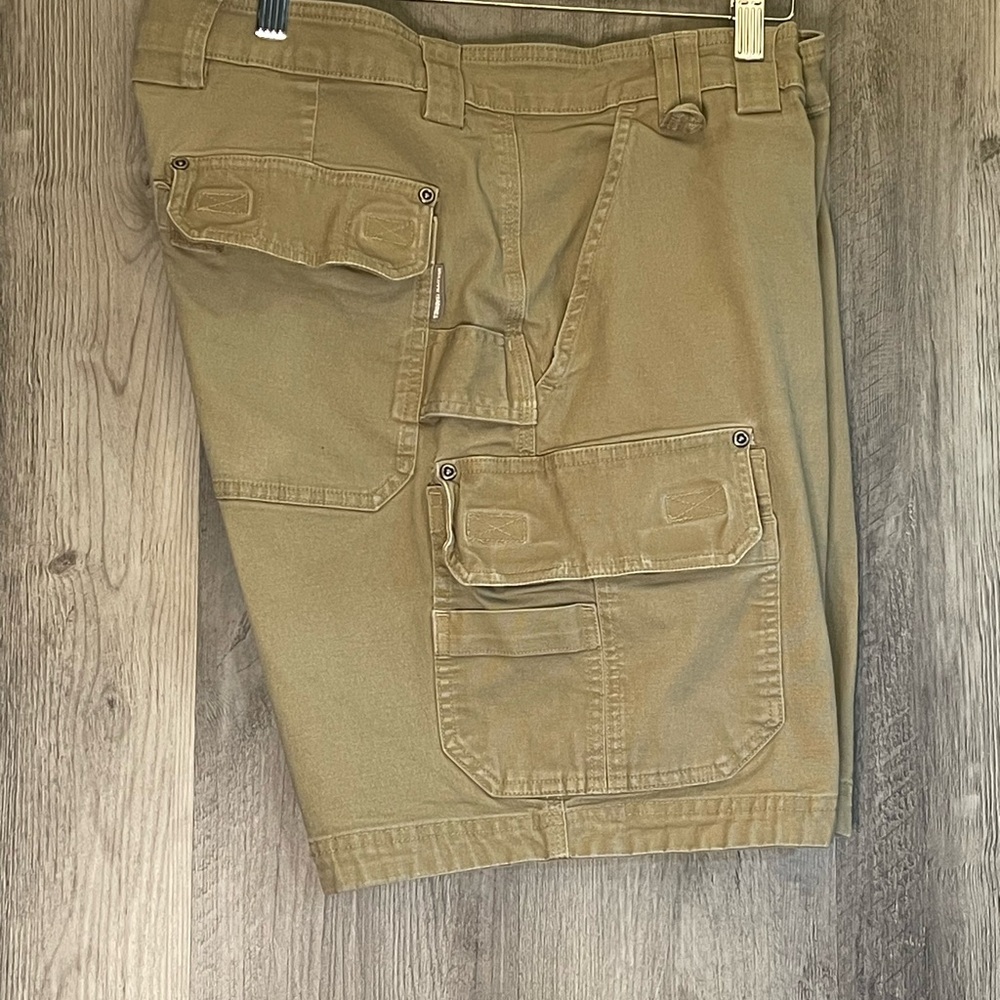 Duluth Trading Co Tan Cargo Utility Shorts